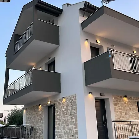 Mimoza 3*